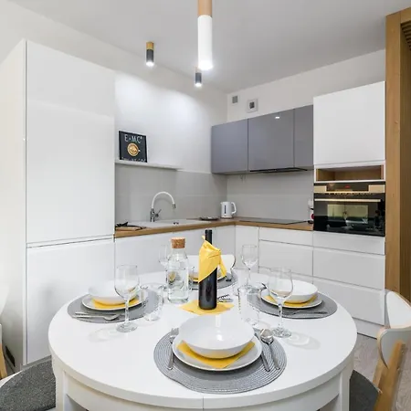 Malta By Renters Poznań